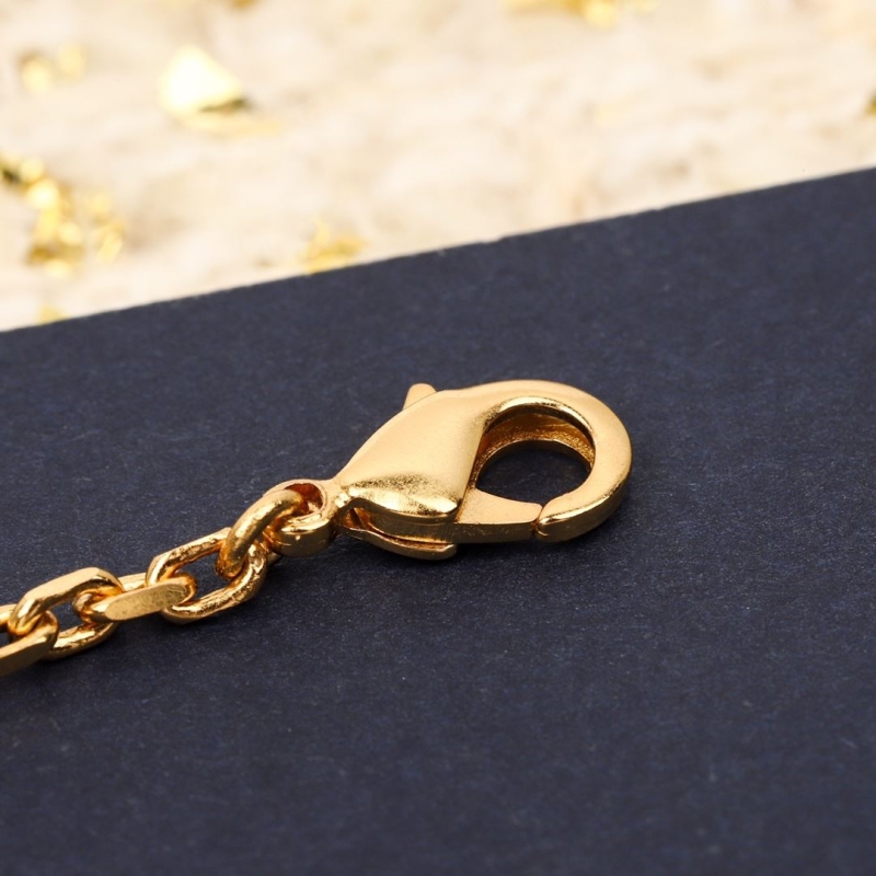 chr1st1an D10r necklaces